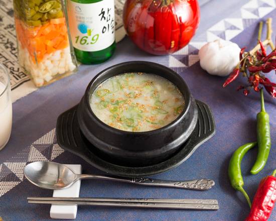 【当店一番人気】コラーゲンたっぷり!1人前の「サムゲタンスープ」